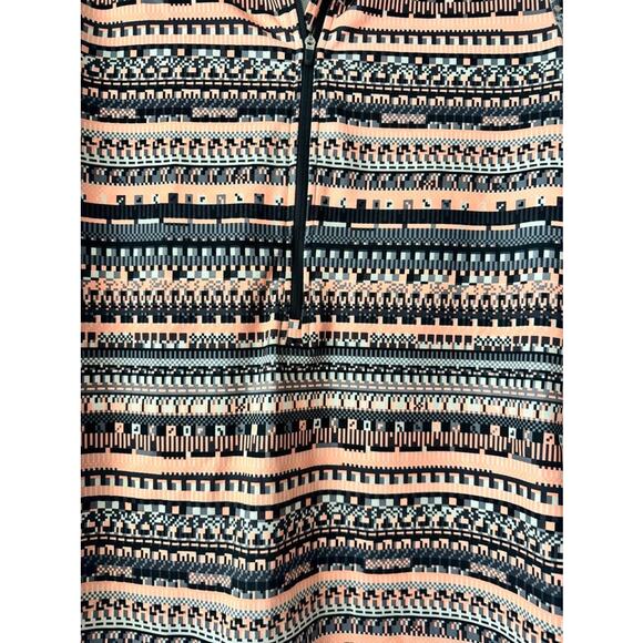 Nike Pro Dri-FIT 1/2 Zip Pullover Women’s M Peach Gray Print Training Top - Picture 10 of 14